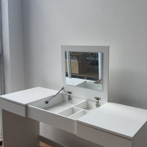 Maquillador Escritorio