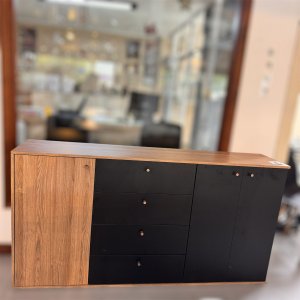 Vajillero 3 Puertas y 4 Cajones