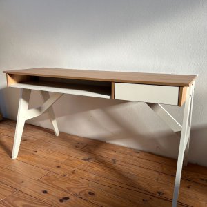 Escritorio Serie Línnea